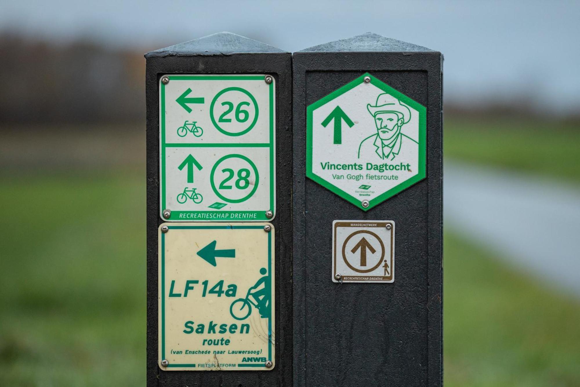 Drents Genieten - Lavendelheide Met Uitzicht Op Het Water Erm 外观 照片